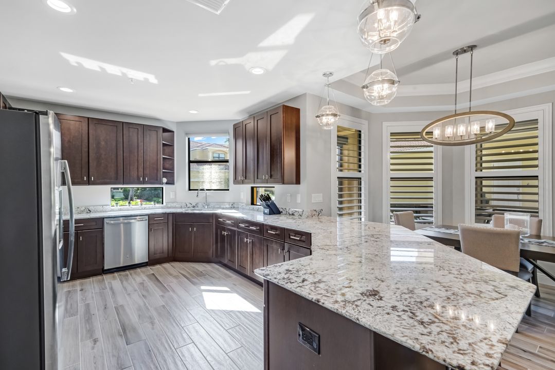 15910 Prentiss Pointe Cir, 101 Fort Myers, FL 33908