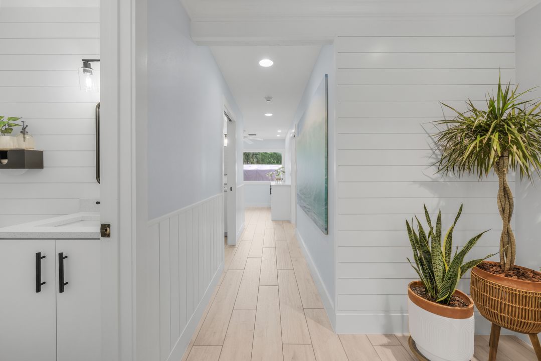 1177 Causeway Blvd, Sanibel, FL 33957