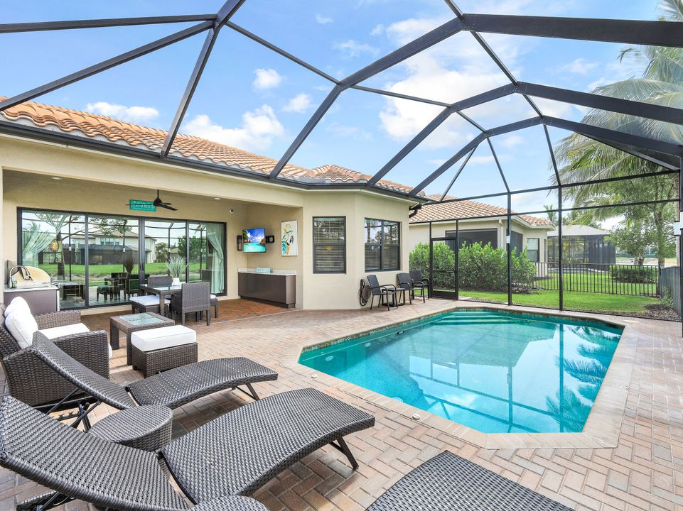 4189 Amelia Wy, Naples, FL 34119