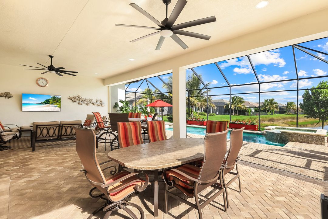 12078 Mimosa St, Naples, FL 34120