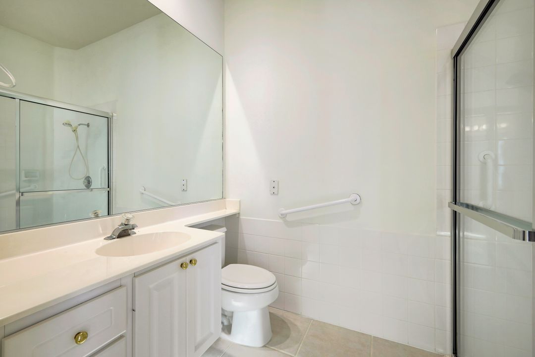 5304 Hawkesbury Way, Naples, FL 34119