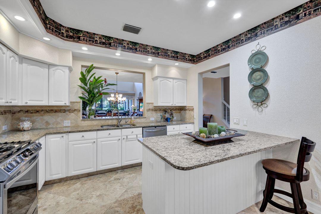 16529 Heron Coach Way, Fort Myers, FL 33908