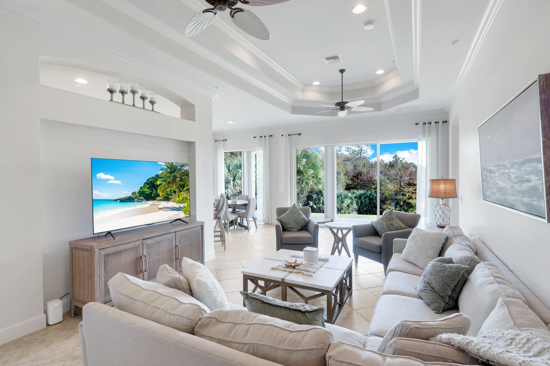 9550 Ironstone Terrace #201, Naples, FL 34120