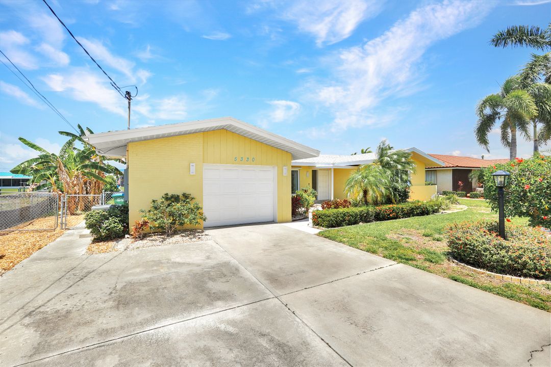 5330 Cobalt Ct, Cape Coral, FL 33904