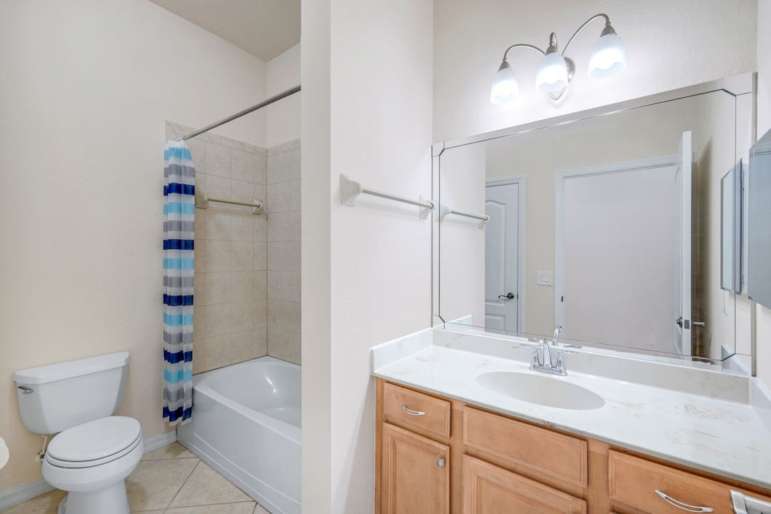 2832 SW 17th Ave, Cape Coral, FL 33914