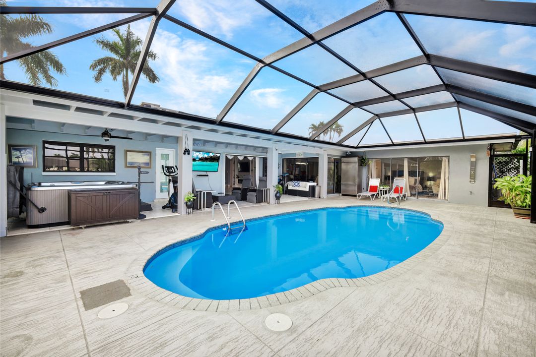 1709 SE 44th Terrace, Cape Coral, FL 33904