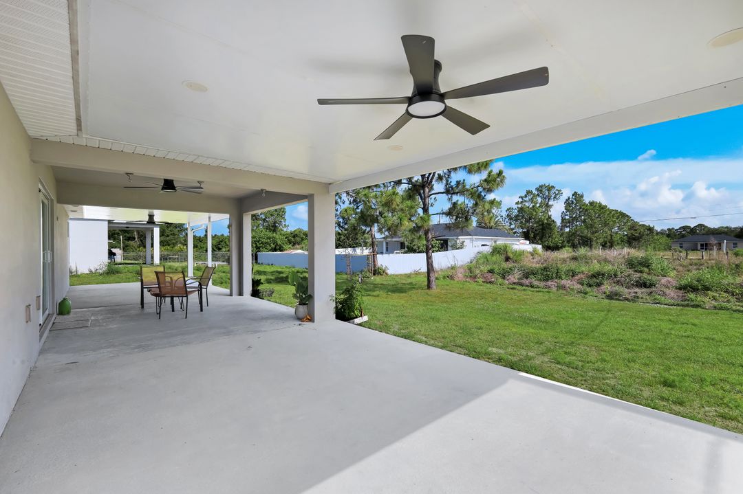 3200 41st St W, Lehigh Acres, FL 33971