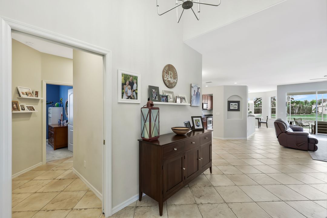 8301 Laurel Lakes Way, Naples, FL 34119