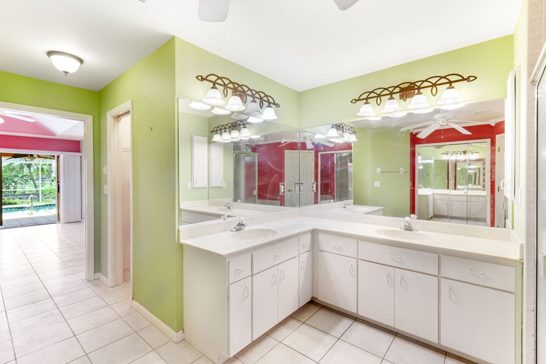 2143 SE 5th Ave, Cape Coral, FL 33990