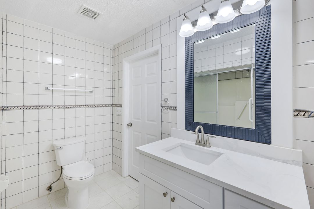 81 9th St, Bonita Springs, FL 34134