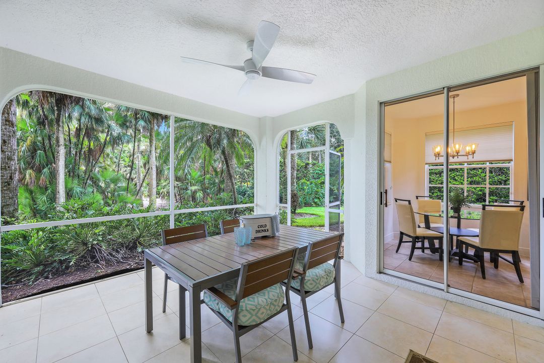 515 Laguna Royale Blvd  #102, Naples, FL 34119