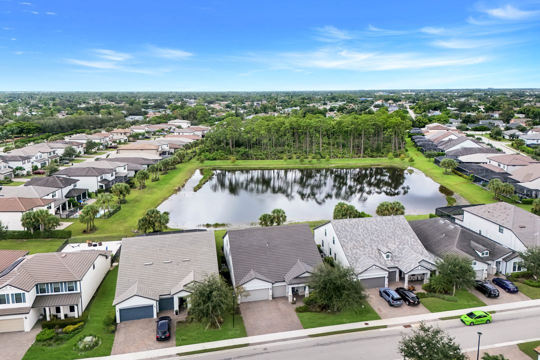 17274 Hadlow Pl, Fort Myers, FL 33967