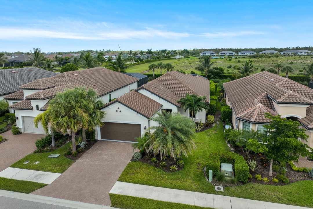 11720 Canal Grande Dr, Fort Myers, FL 33913