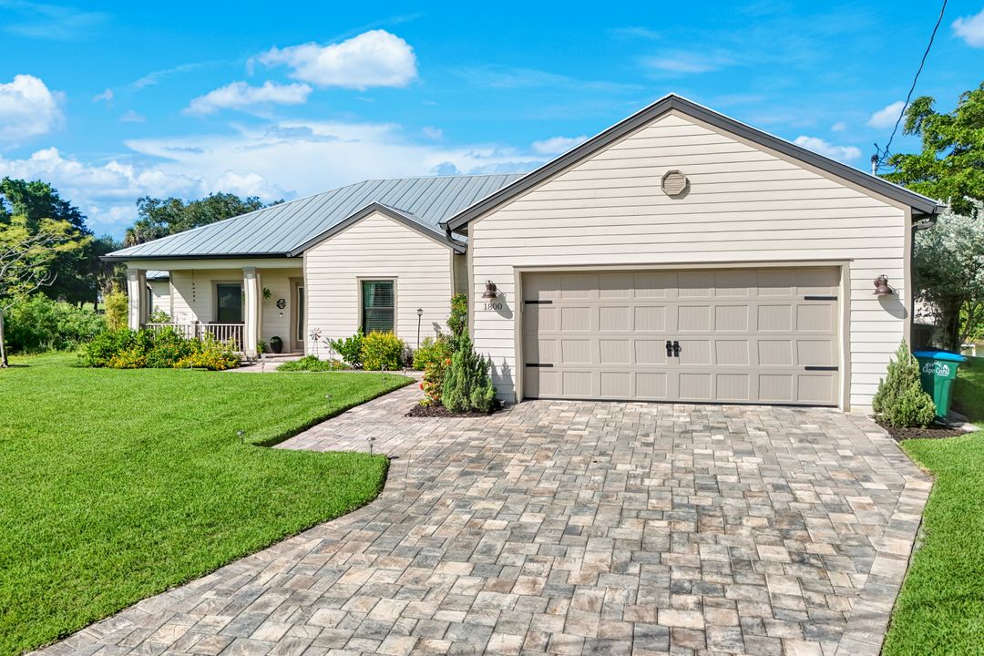 1800 NW 30th Pl, Cape Coral, FL 33993