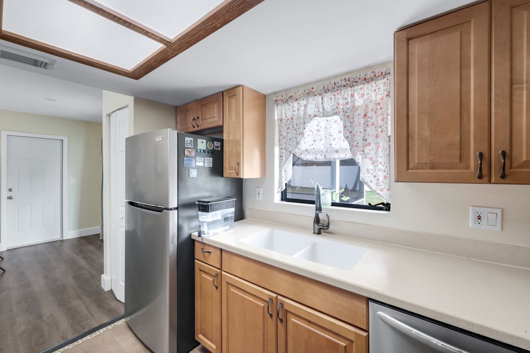 27051 Edgewood St, Bonita Springs, FL 34135