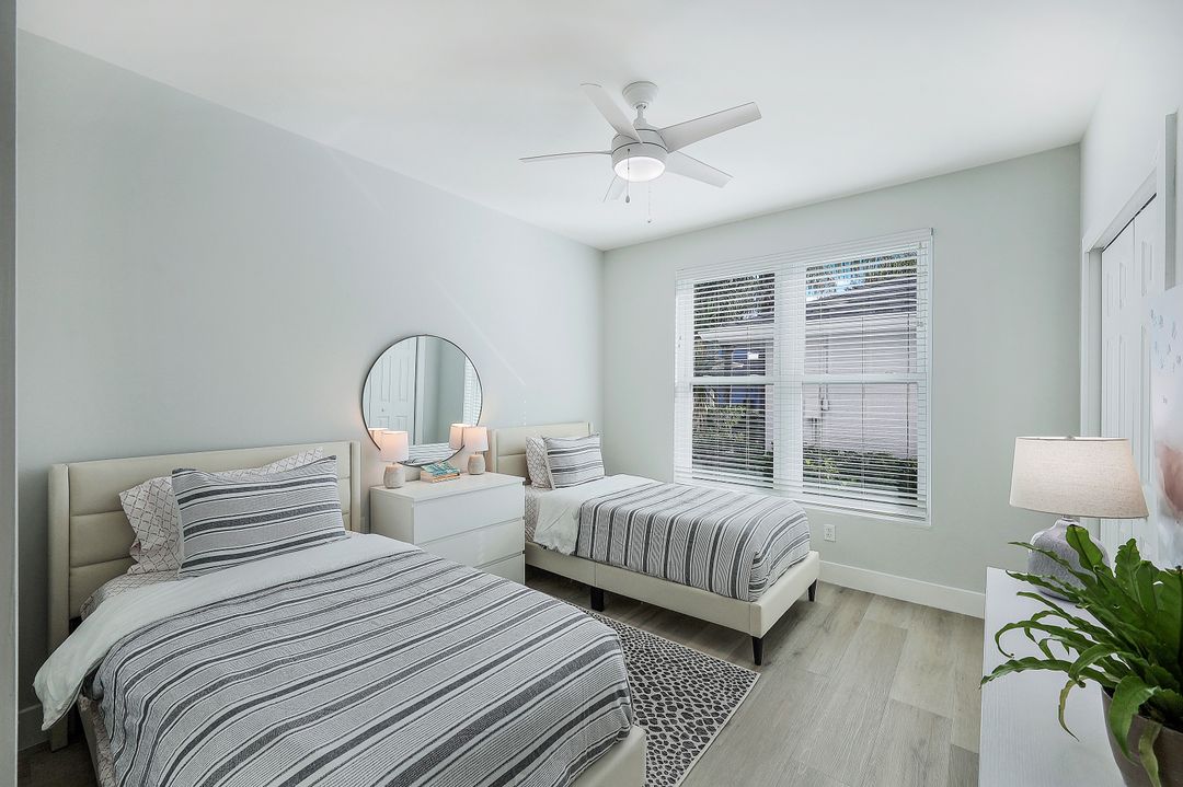 1335 Charleston Square Dr #101, Naples, FL 34110