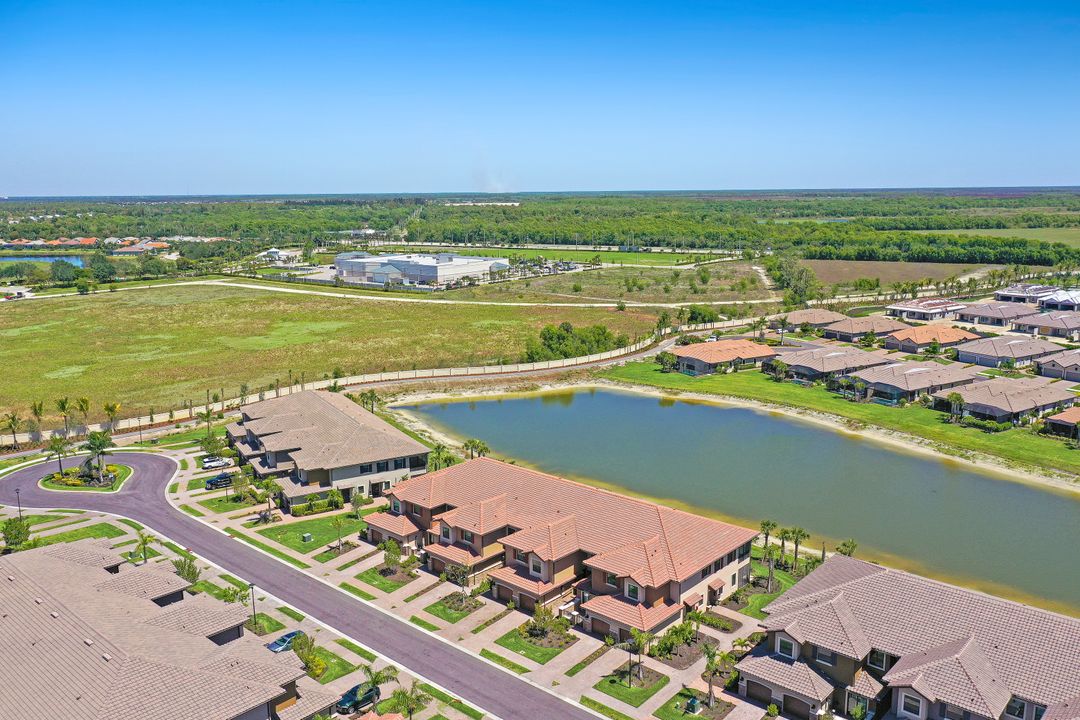 15248 Zeno Wy #204, Naples, FL 34114