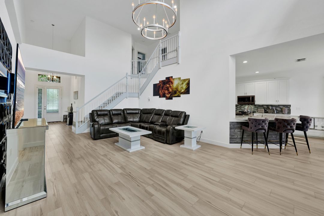 20001 Seadale Ct, Estero, FL 33928