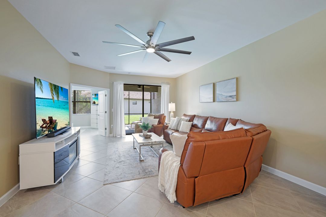 14050 Pine Lodge Ln, Fort Myers, FL 33913