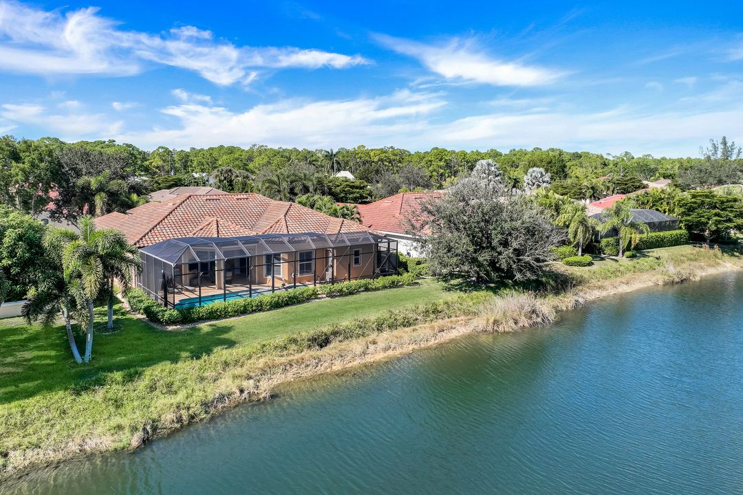 10168 Avonleigh Dr, Bonita Springs, FL 34135