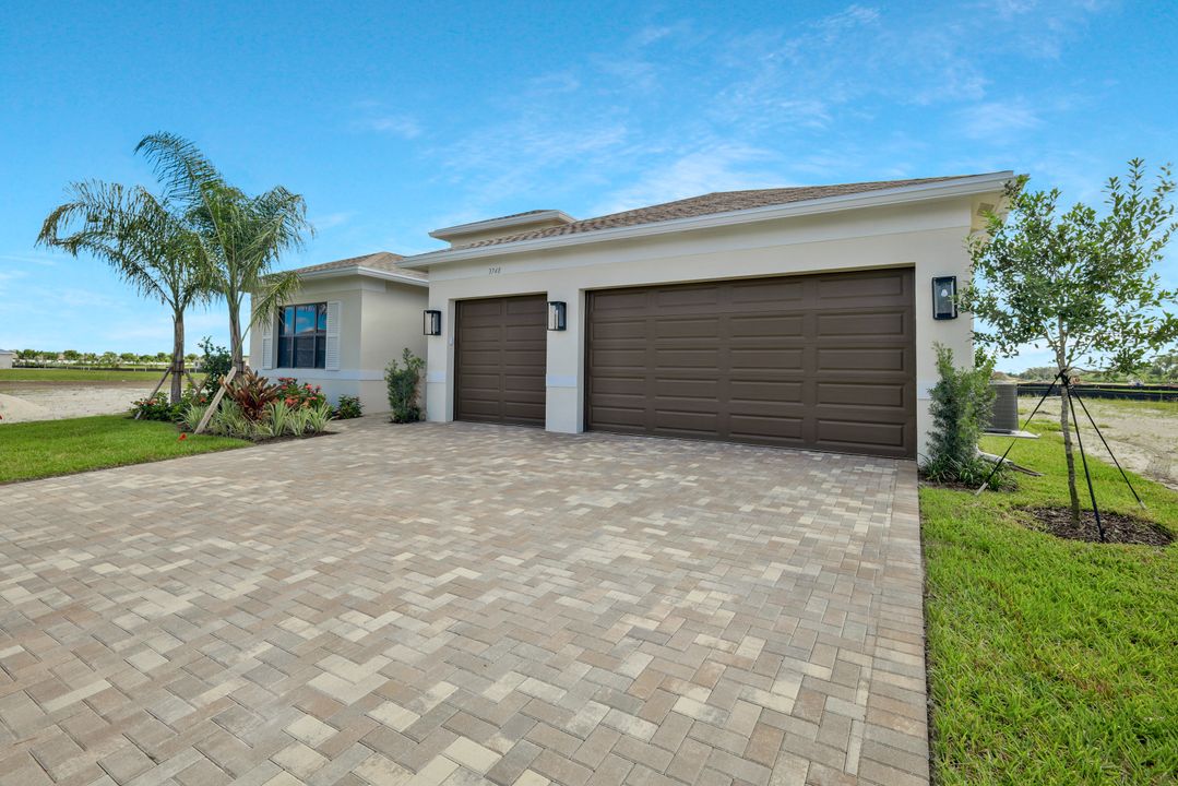3748 Finsbury Wy, Fort Myers, FL 33905