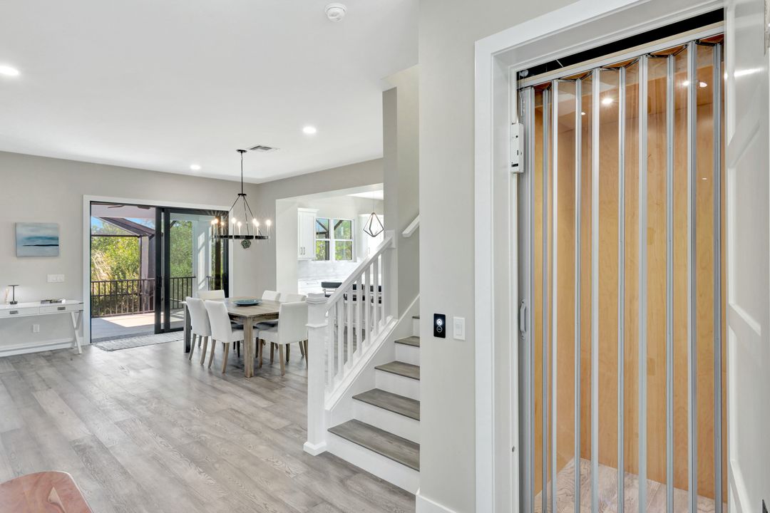 1044 Fish Crow Rd, Sanibel, FL 33957