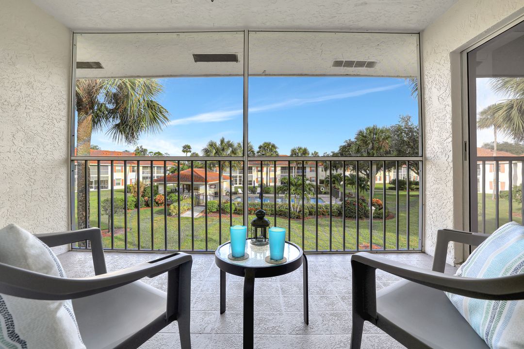 648 Mardel Ct #708, Naples, FL 34104