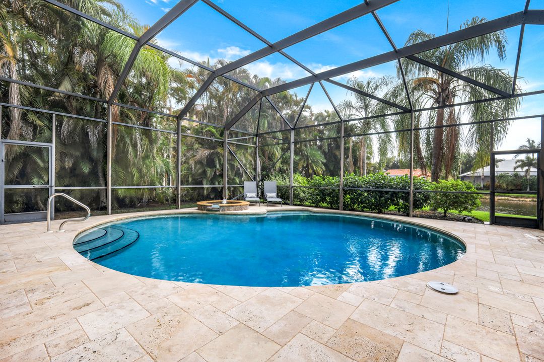 11819 Warbler Ct, Naples, FL 34119