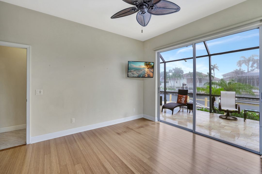 680 Thrush Ct, Marco Island, FL 34145