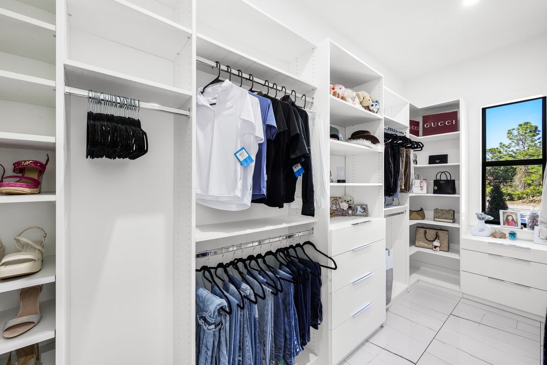 1104 E 6th St, Lehigh Acres, FL 33972