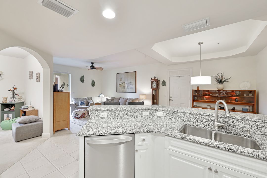 3953 Pomodoro Cir #104, Cape Coral, FL 33909