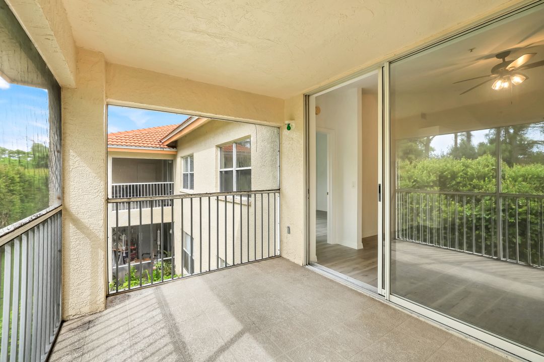 6635 Huntington Lakes Cir #202, Naples, FL 34119