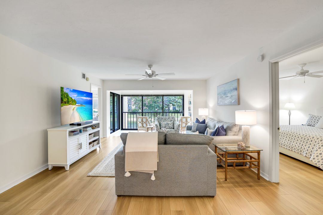 1641 Spoonbill Ln #B, Naples, FL 34105