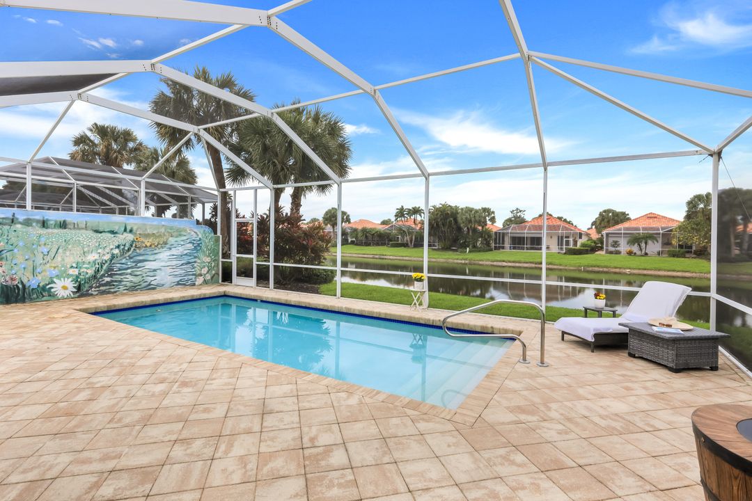 4453 Novato Ct, Naples, FL 34109