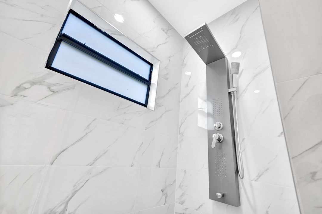 1237 Hillcrest St E, Lehigh Acres, FL 33974