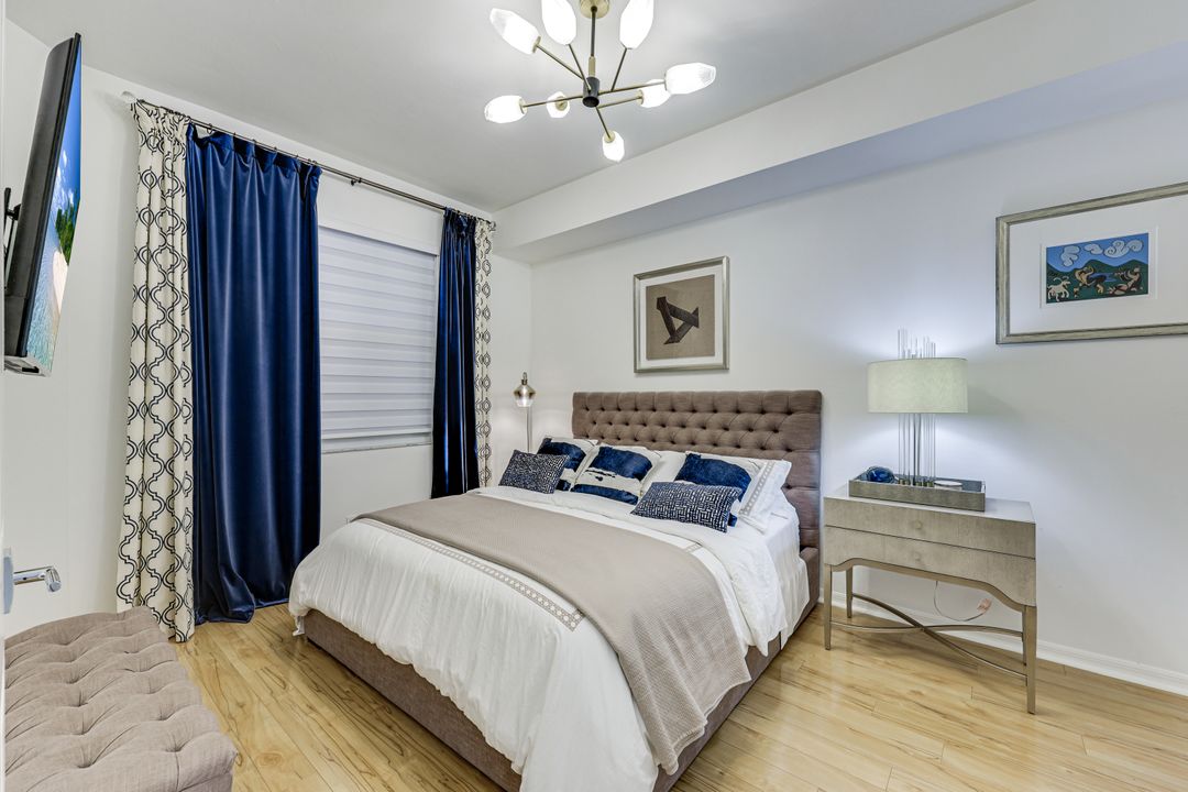 400 Flagship Dr #705, Naples, FL 34108