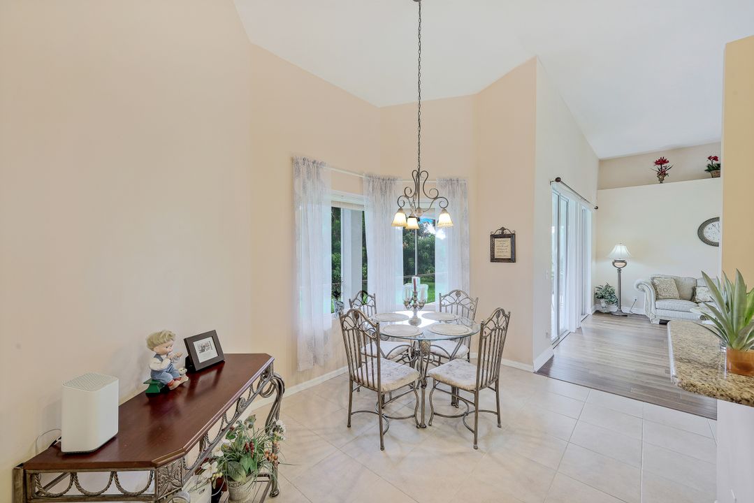 220 13th St SW, Naples, FL 34117