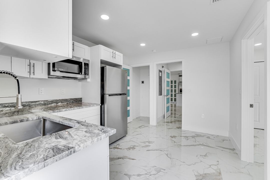 3020 1st St W, Lehigh Acres, FL 33971