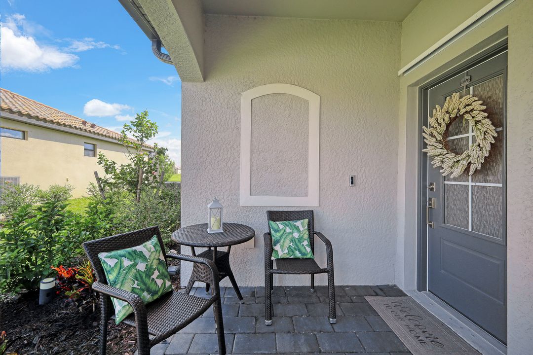 14050 Pine Lodge Ln, Fort Myers, FL 33913