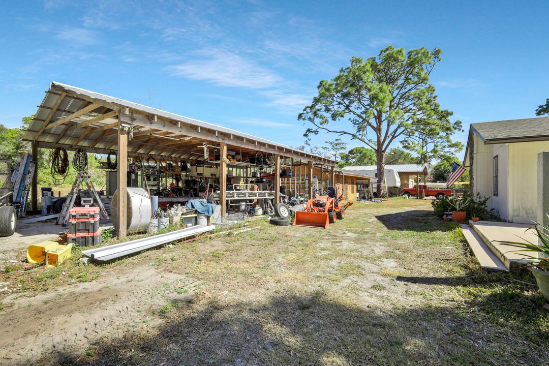 18371 Durrance Rd, North Fort Myers, FL 33917