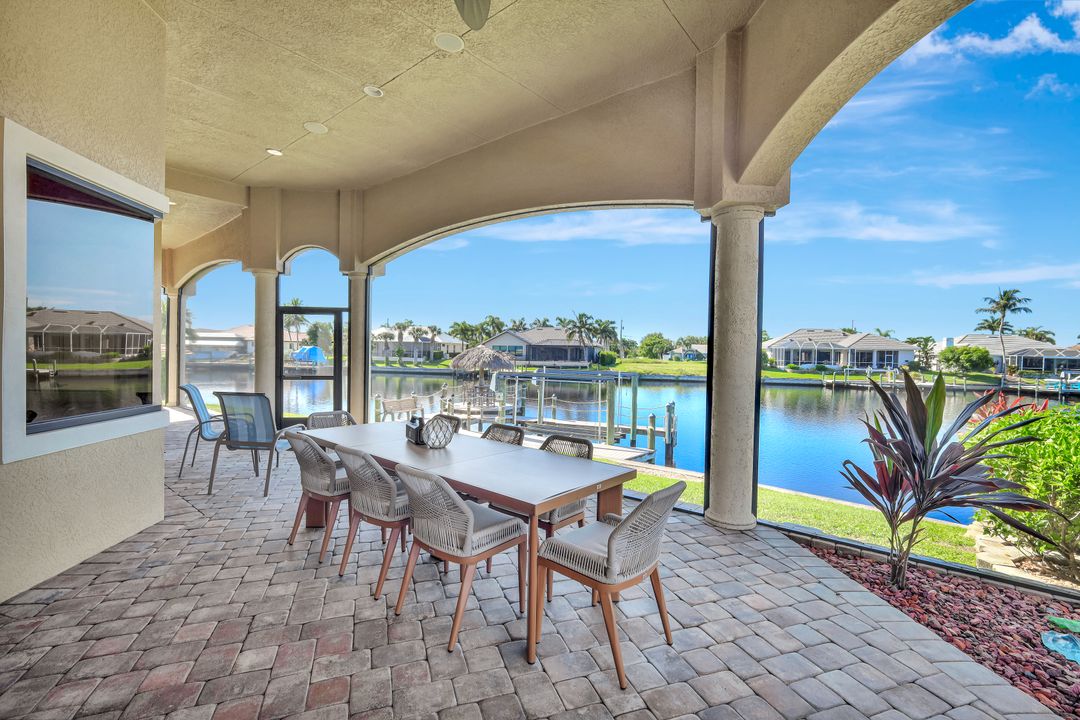 2216 SW 49th Terrace, Cape Coral, FL 33914