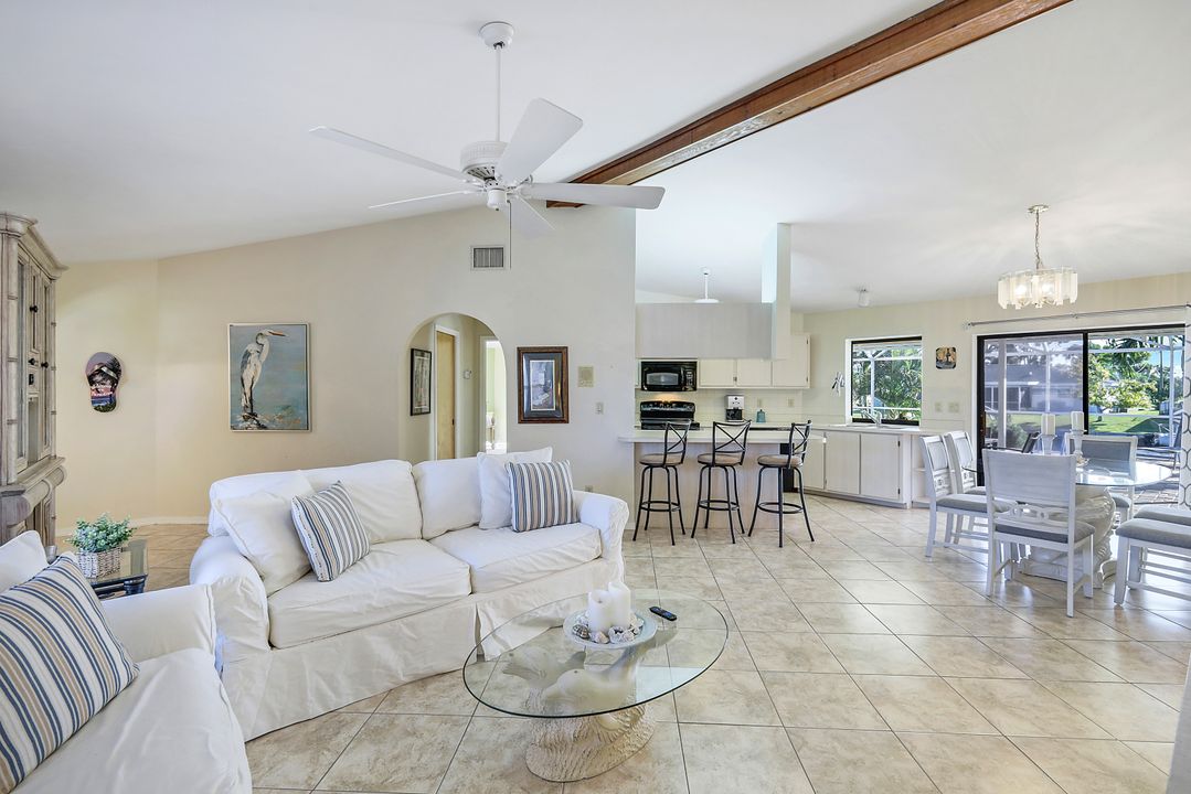 4843 Triton Ct W, Cape Coral, FL 33904
