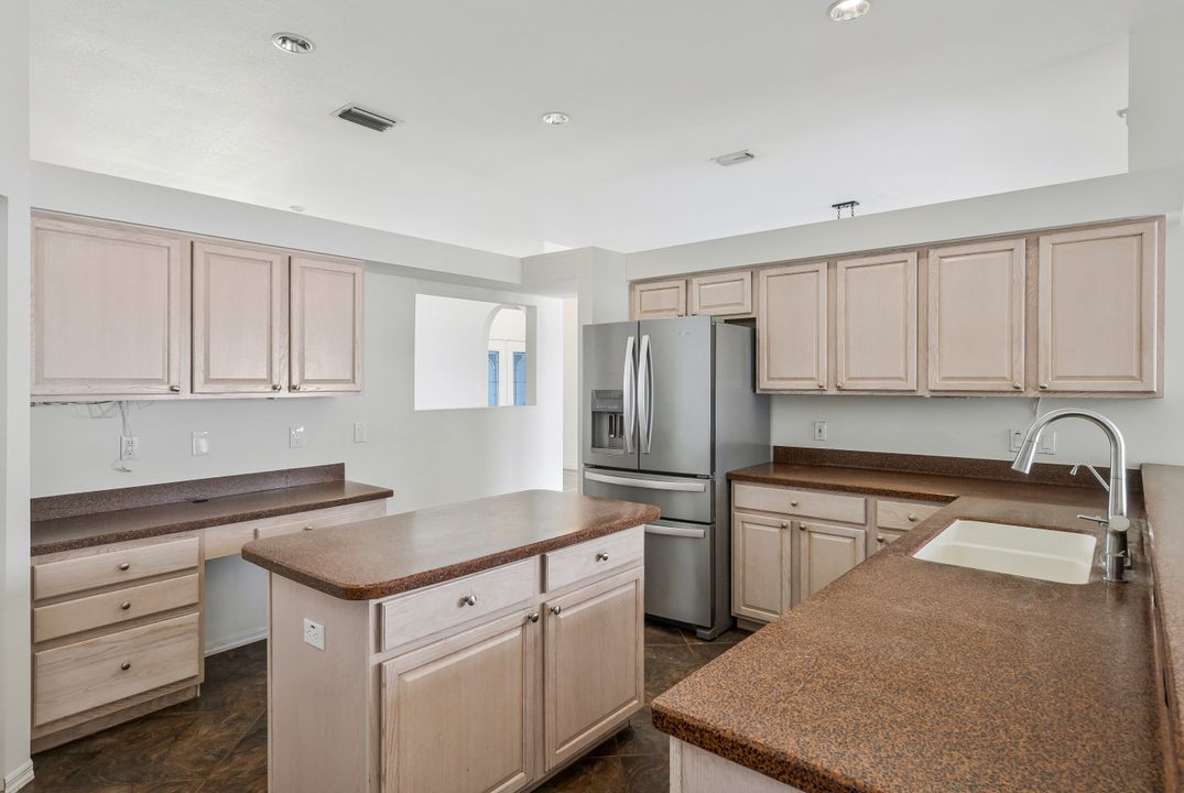 1728 NW 7th Ave, Cape Coral, FL 33993