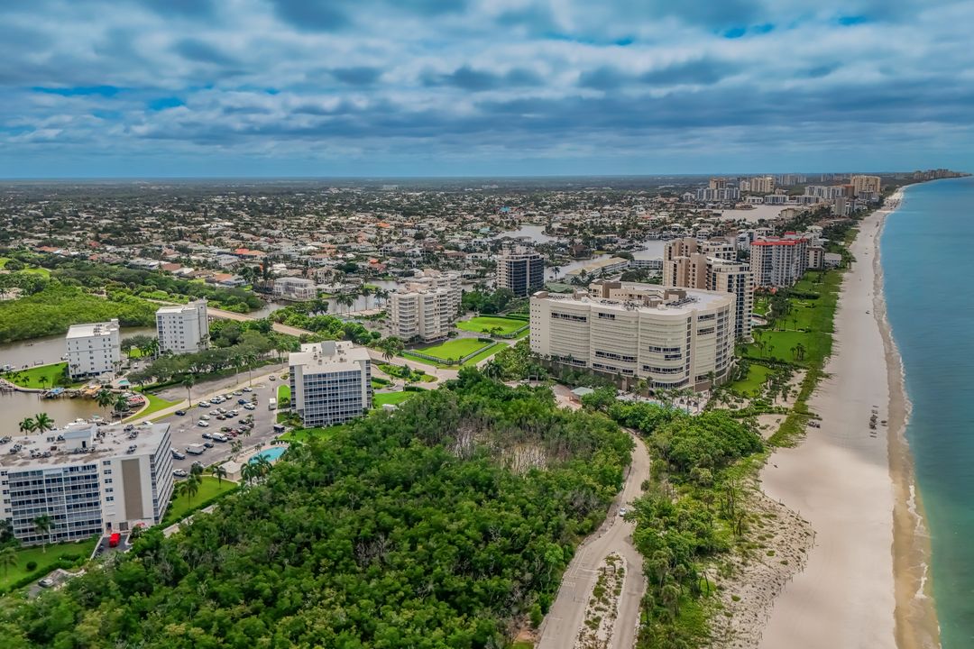 11118 Gulf Shore Dr #803, Naples, FL 34108