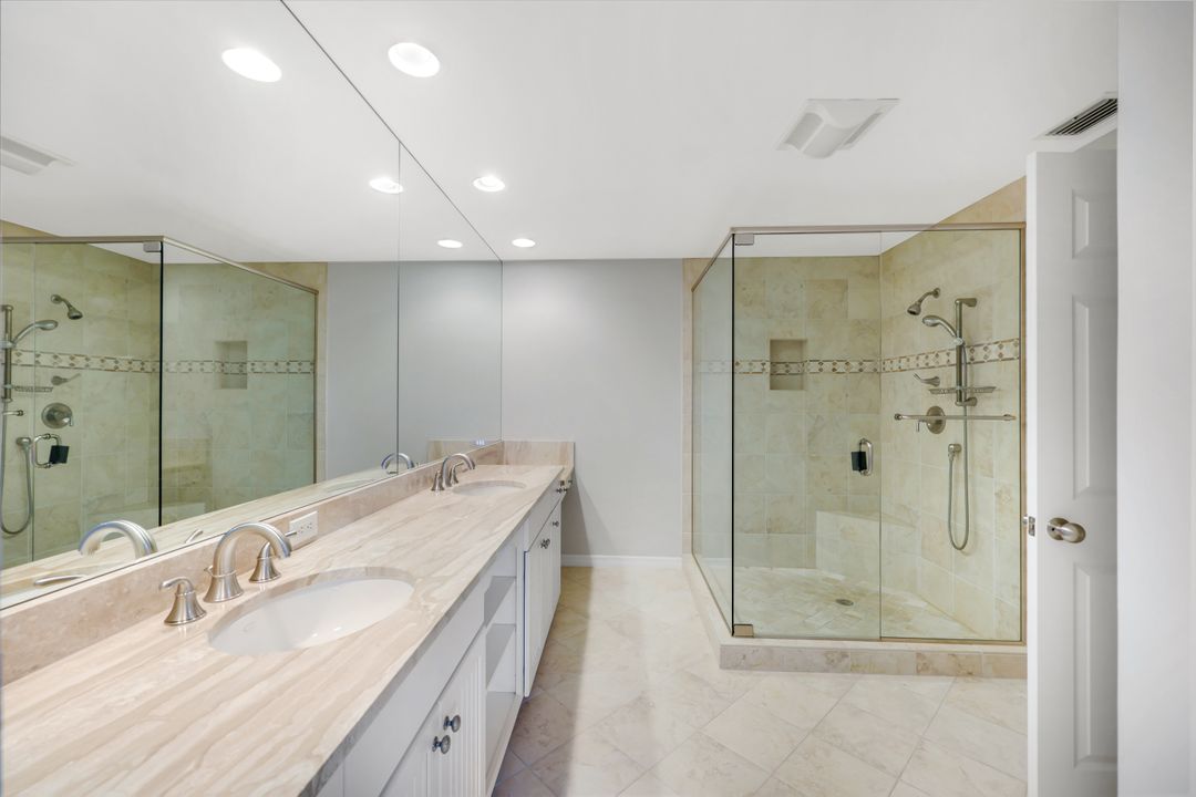 4261 Shetland Ct #205, Naples, FL 34112