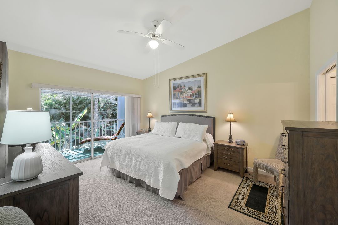 2305 Hidden Lake Dr #3704, Naples, FL 34112