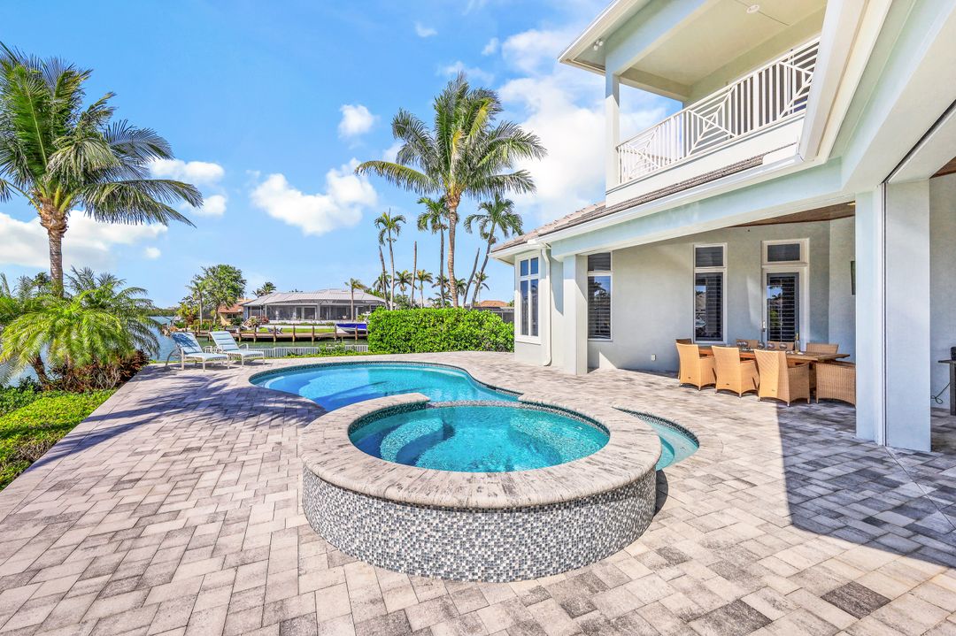 813 Magnolia Ct, Marco Island, FL 34145