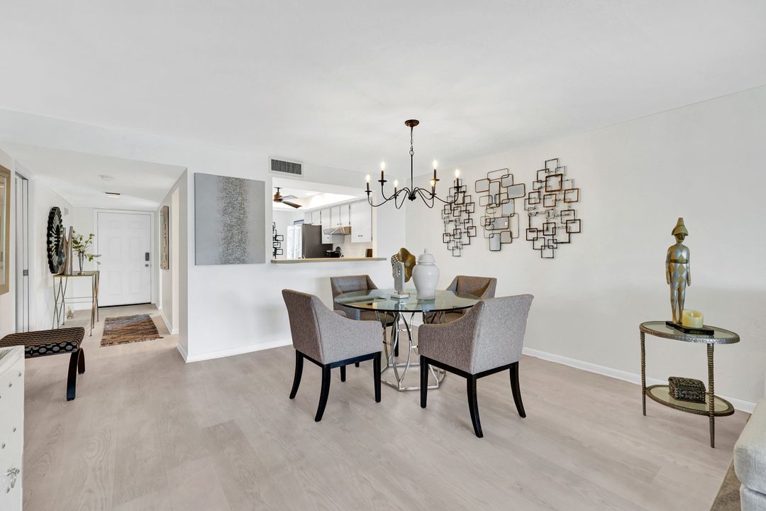 800 Misty Pines Cir #H205, Naples, FL 34105