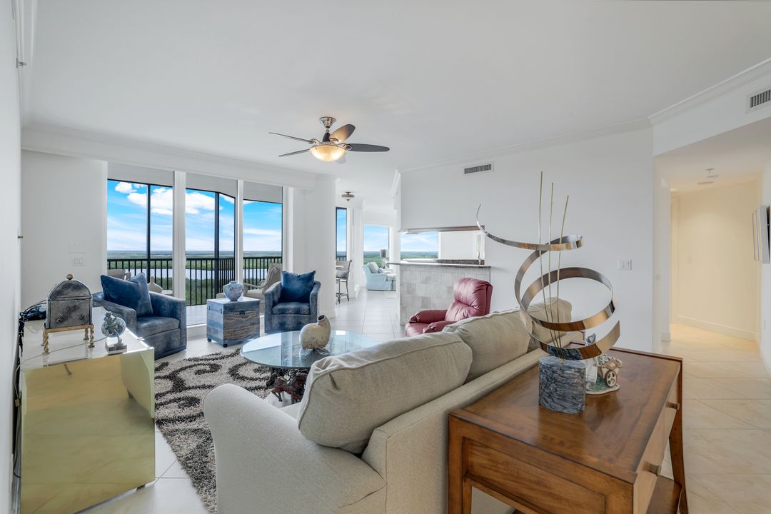 1060 Borghese Ln #1005, Naples, FL 34114