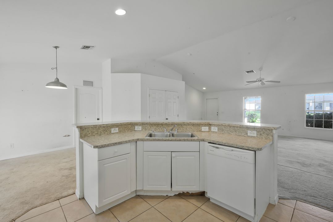 2503 5th St SW, Lehigh Acres, FL 33976